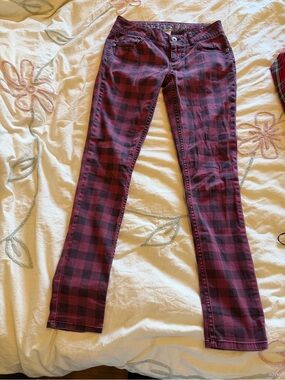 Mudd Women's Skinny Jeans Red and Black Plaid